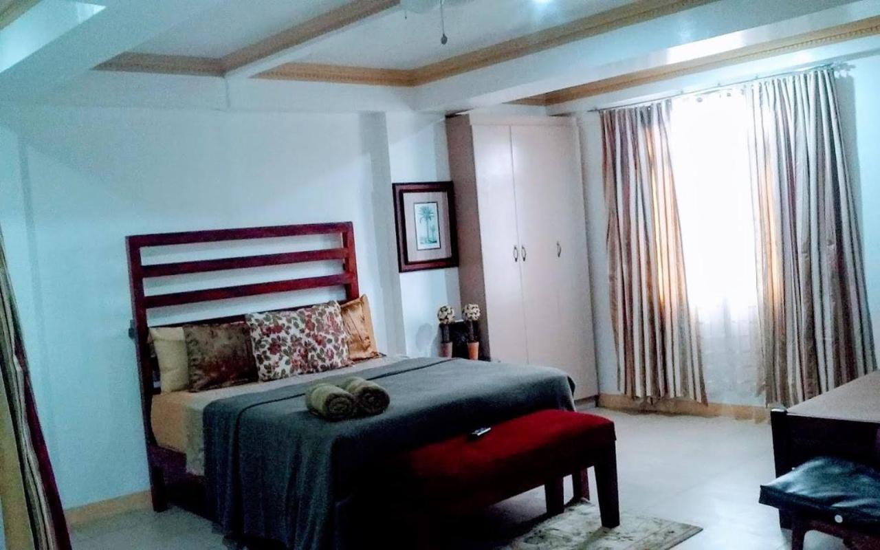 The Saint Joseph Residential Suites Lucena Zewnętrze zdjęcie