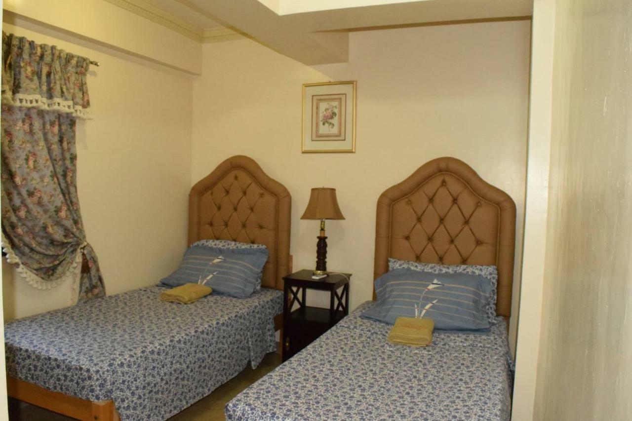 The Saint Joseph Residential Suites Lucena Zewnętrze zdjęcie