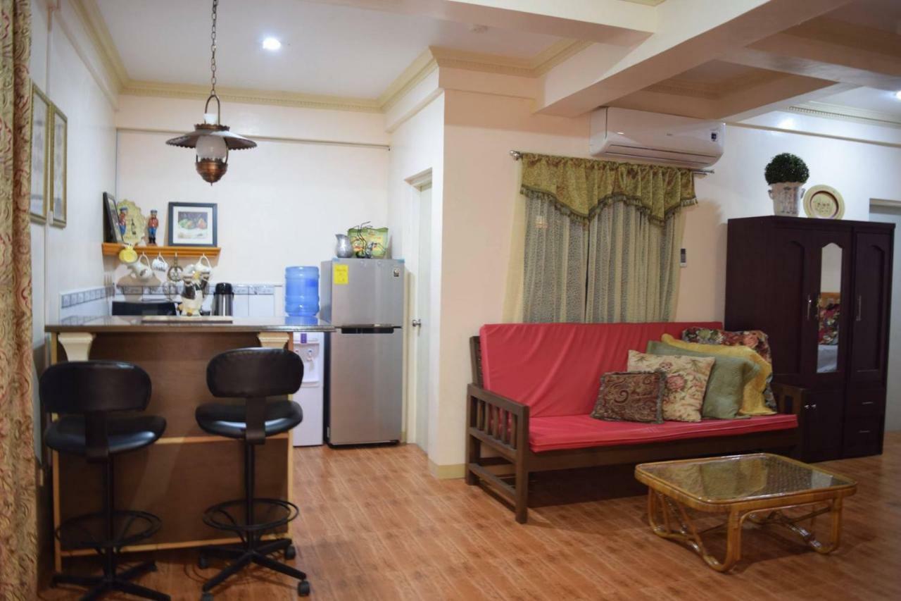 The Saint Joseph Residential Suites Lucena Zewnętrze zdjęcie